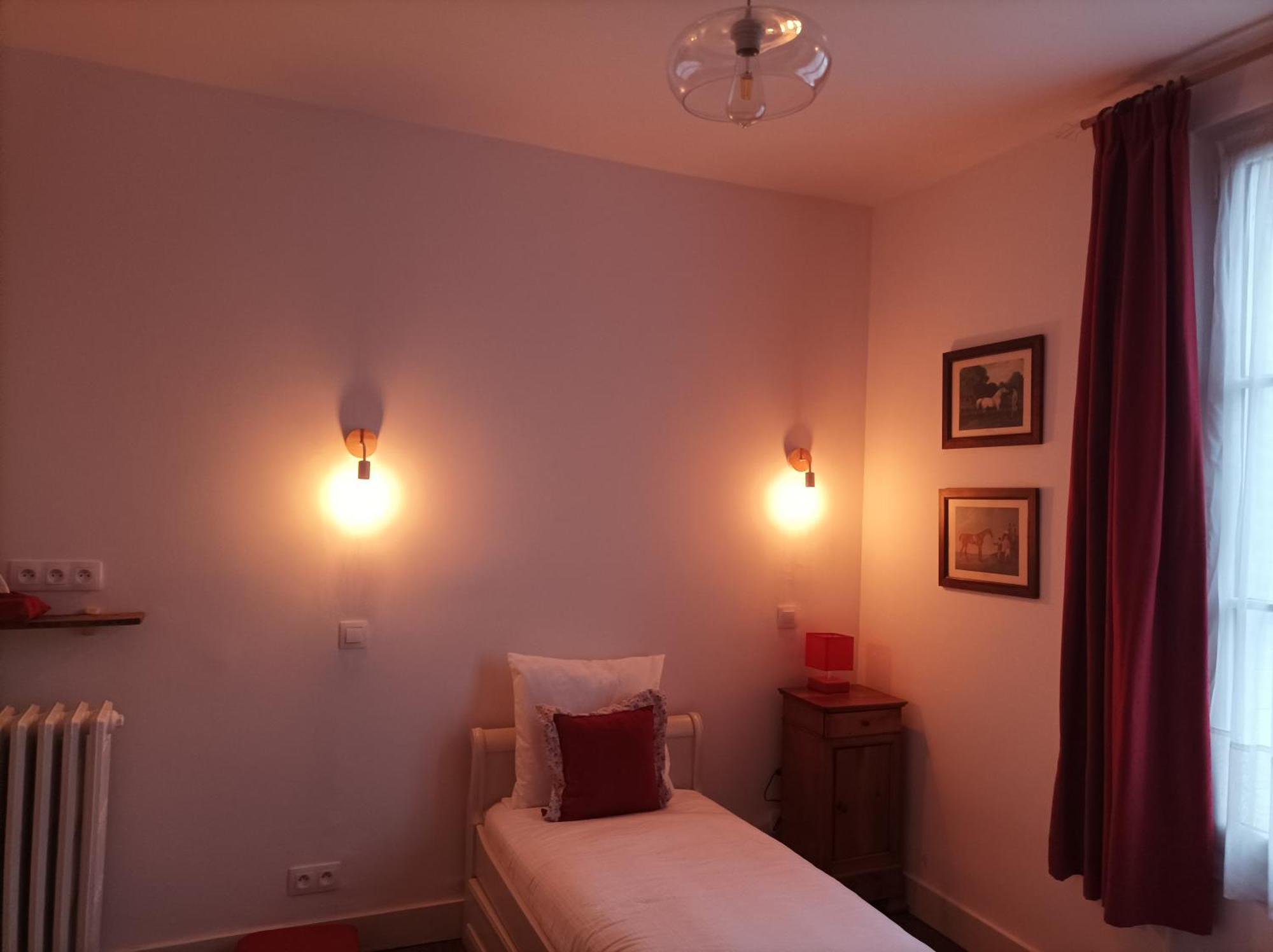 Le Relais Des Roses- Chambres D'Hotes Vatan Exterior photo