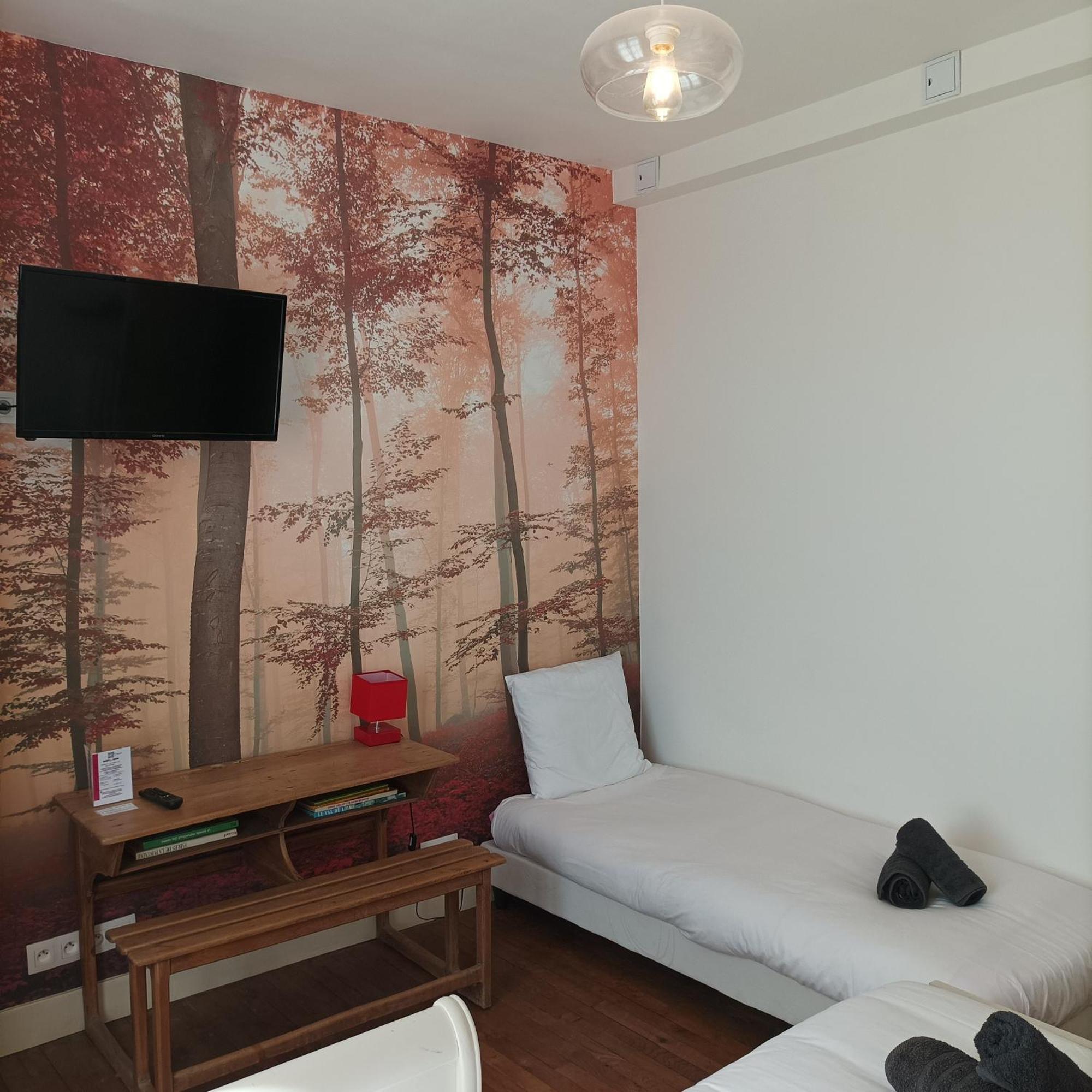 Le Relais Des Roses- Chambres D'Hotes Vatan Exterior photo